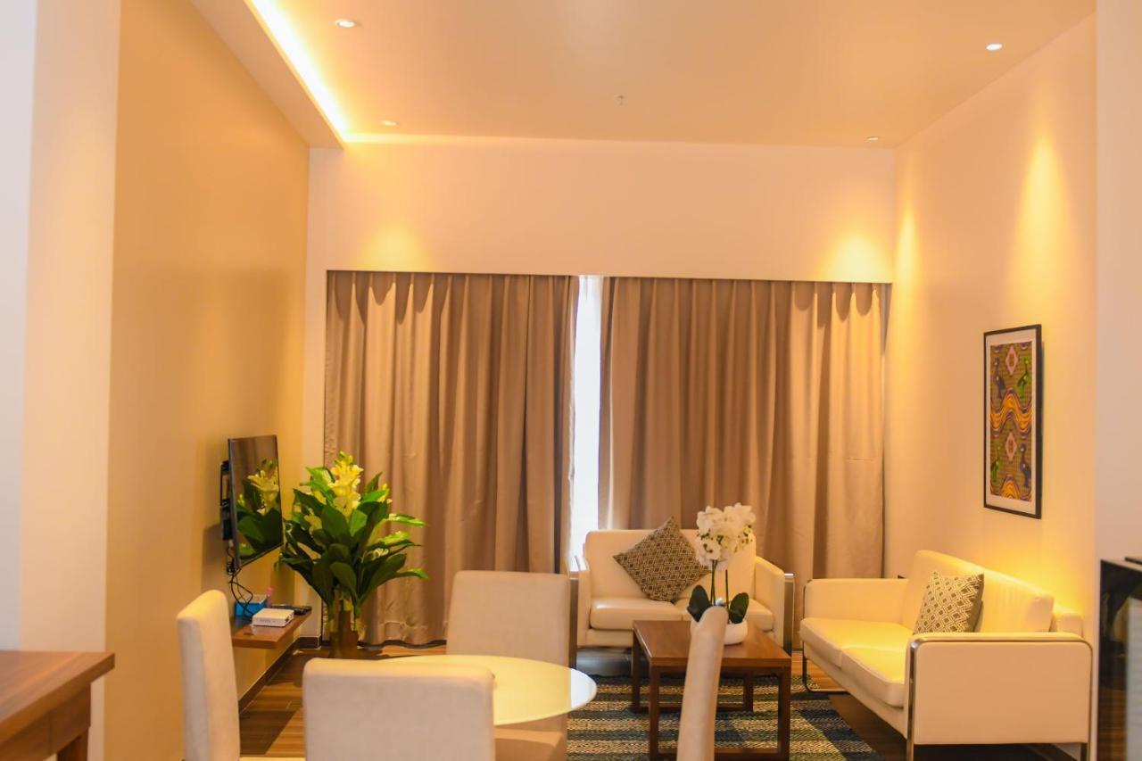 Aqua Inn Hotel Kinshasa Esterno foto